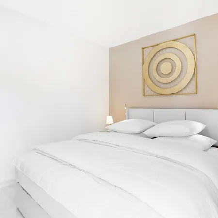 Apartment Appart De Vacances 500m De La Mer Saint-Raphael (Var)