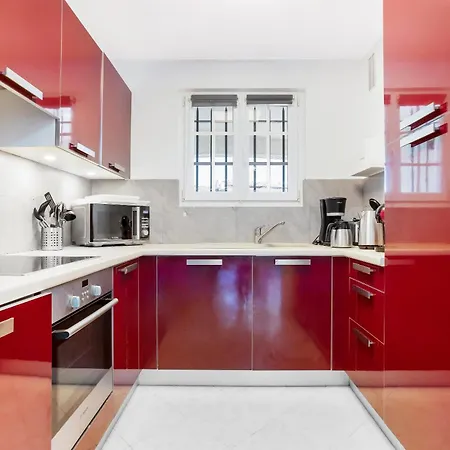 Apartment Appart De Vacances 500m De La Mer Saint-Raphael (Var)